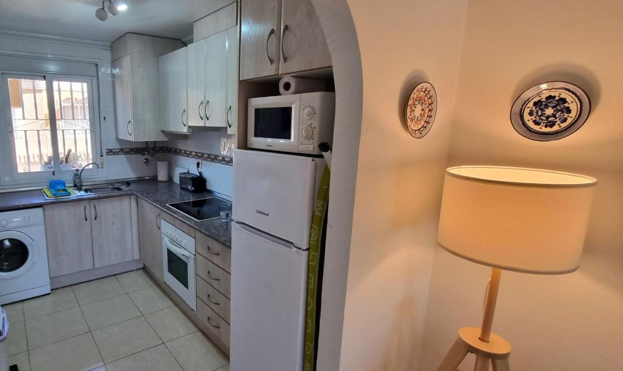Апартаменты Lovely 2 Bed, 2 Bath Apt With 2 Large Pools Лос Алказарес Экстерьер фото