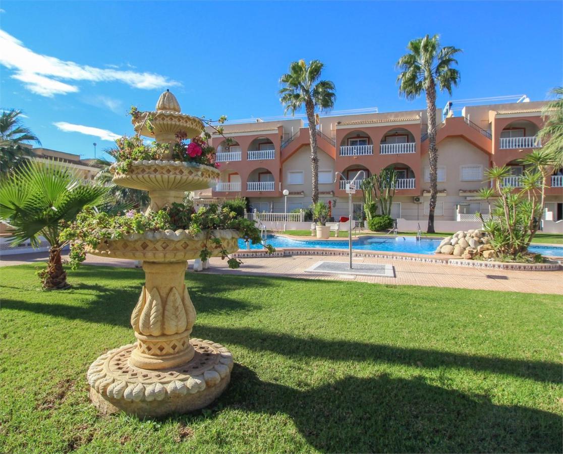 Апартаменты Lovely 2 Bed, 2 Bath Apt With 2 Large Pools Лос Алказарес Экстерьер фото